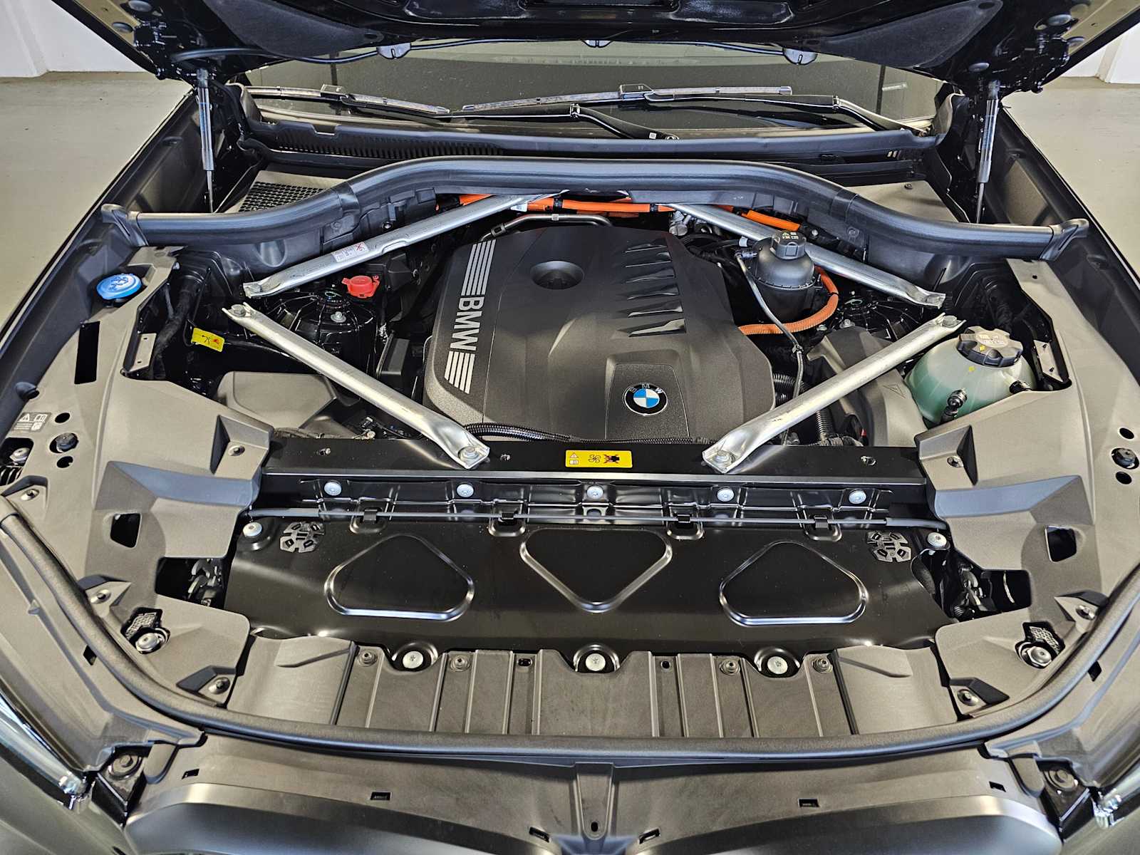 Thumbnail: 2026 BMW X5 - 9