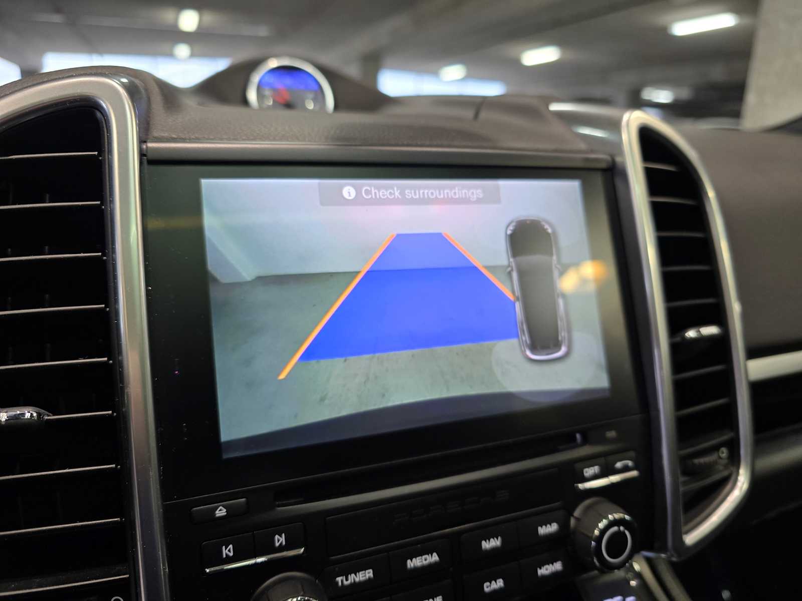 Thumbnail: 2017 Porsche Cayenne - 16