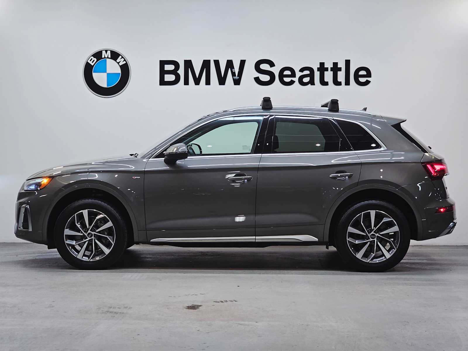 Thumbnail: 2024 Audi Q5 - 3