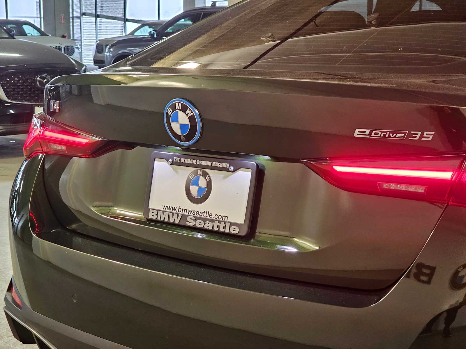 Thumbnail: 2023 BMW i4 - 7