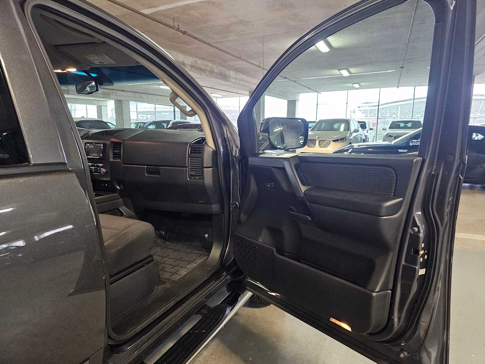 Thumbnail: 2012 Nissan Titan - 29