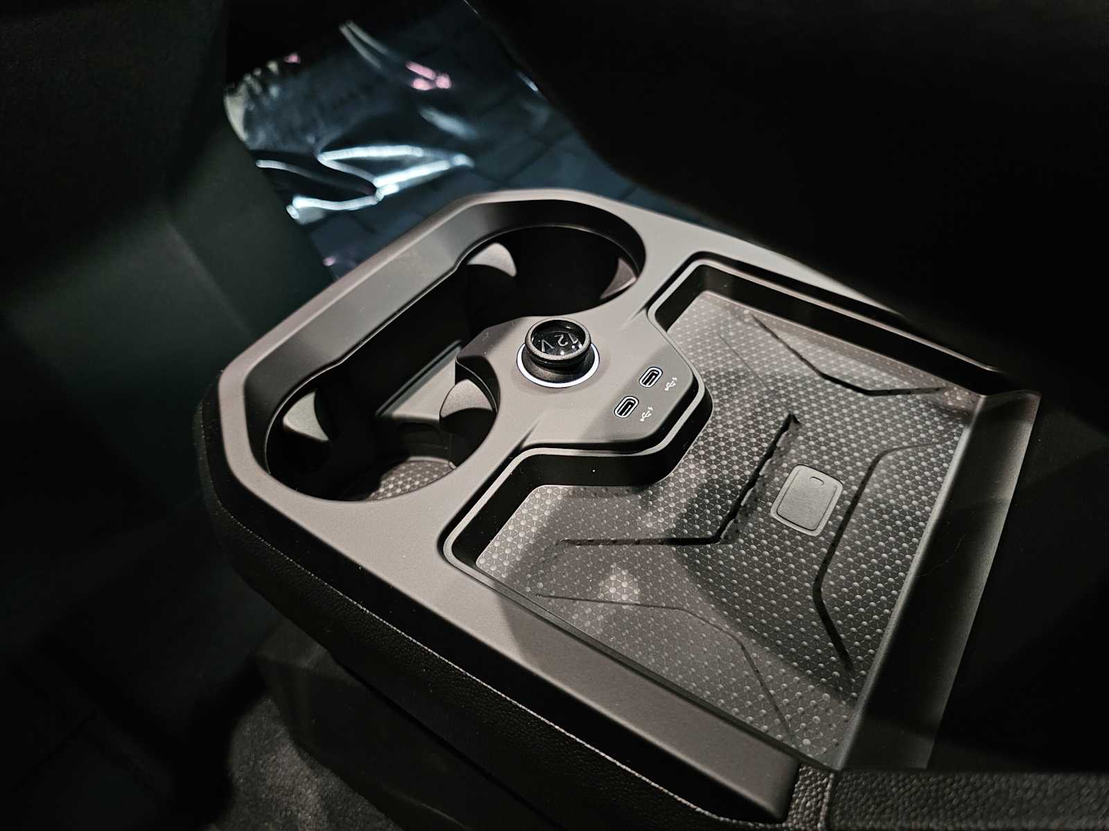 Thumbnail: 2026 BMW iX - 16