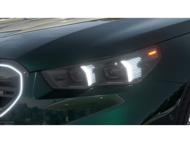 Thumbnail: 2026 BMW M5 - 6