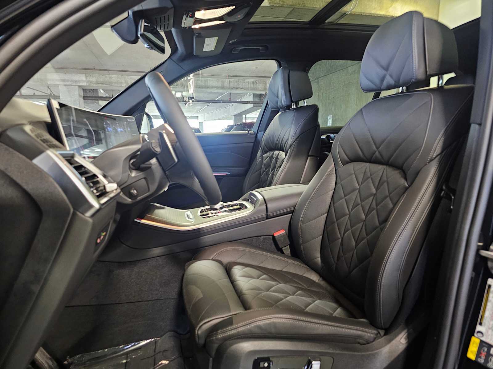 Thumbnail: 2026 BMW X5 - 31