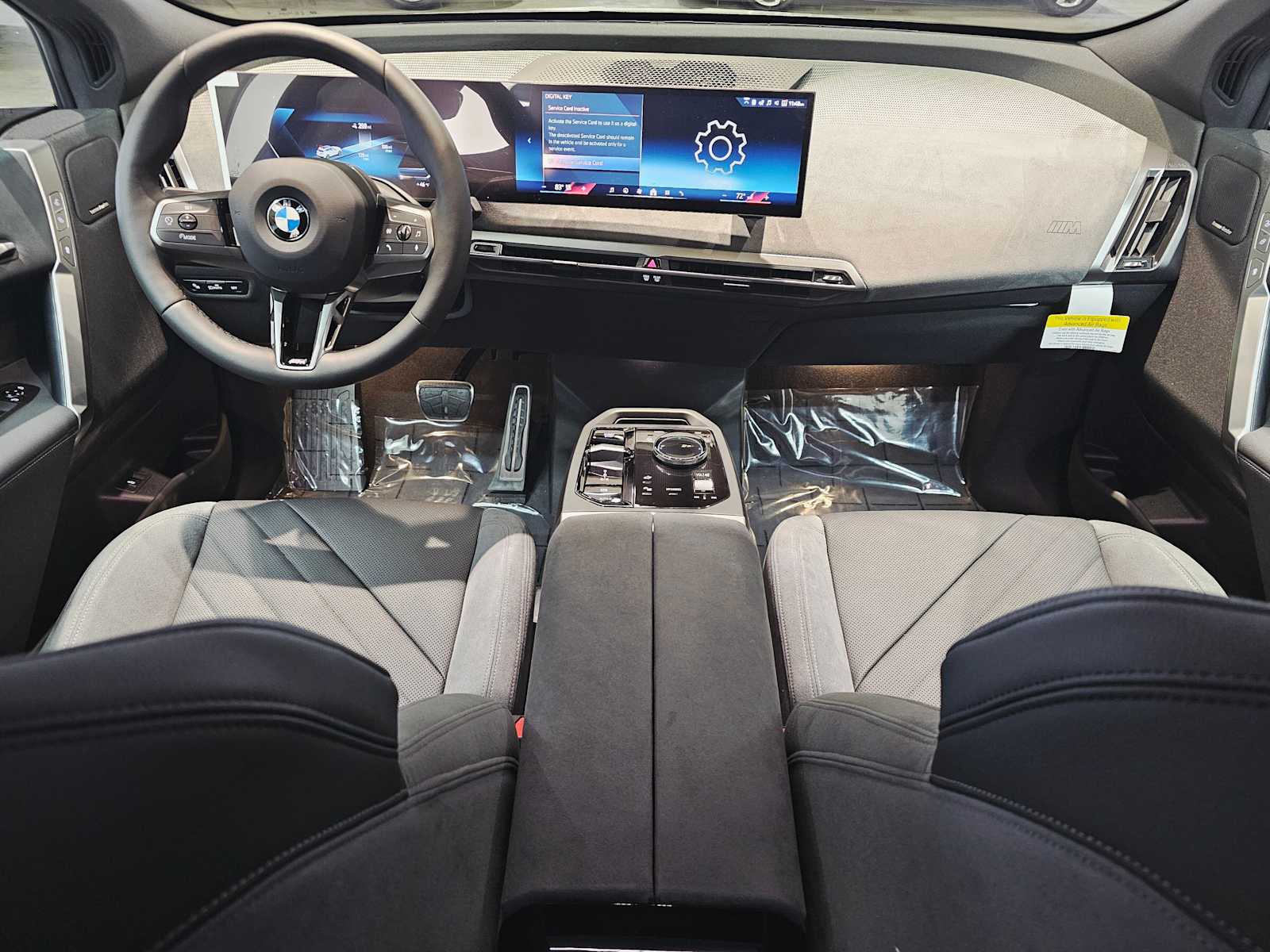 Thumbnail: 2026 BMW iX - 10