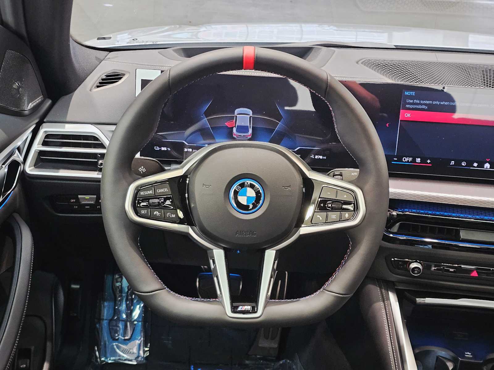 Thumbnail: 2025 BMW i4 - 11
