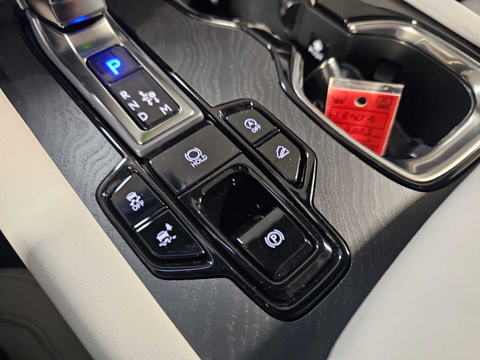 Thumbnail: 2023 Lexus RX - 21