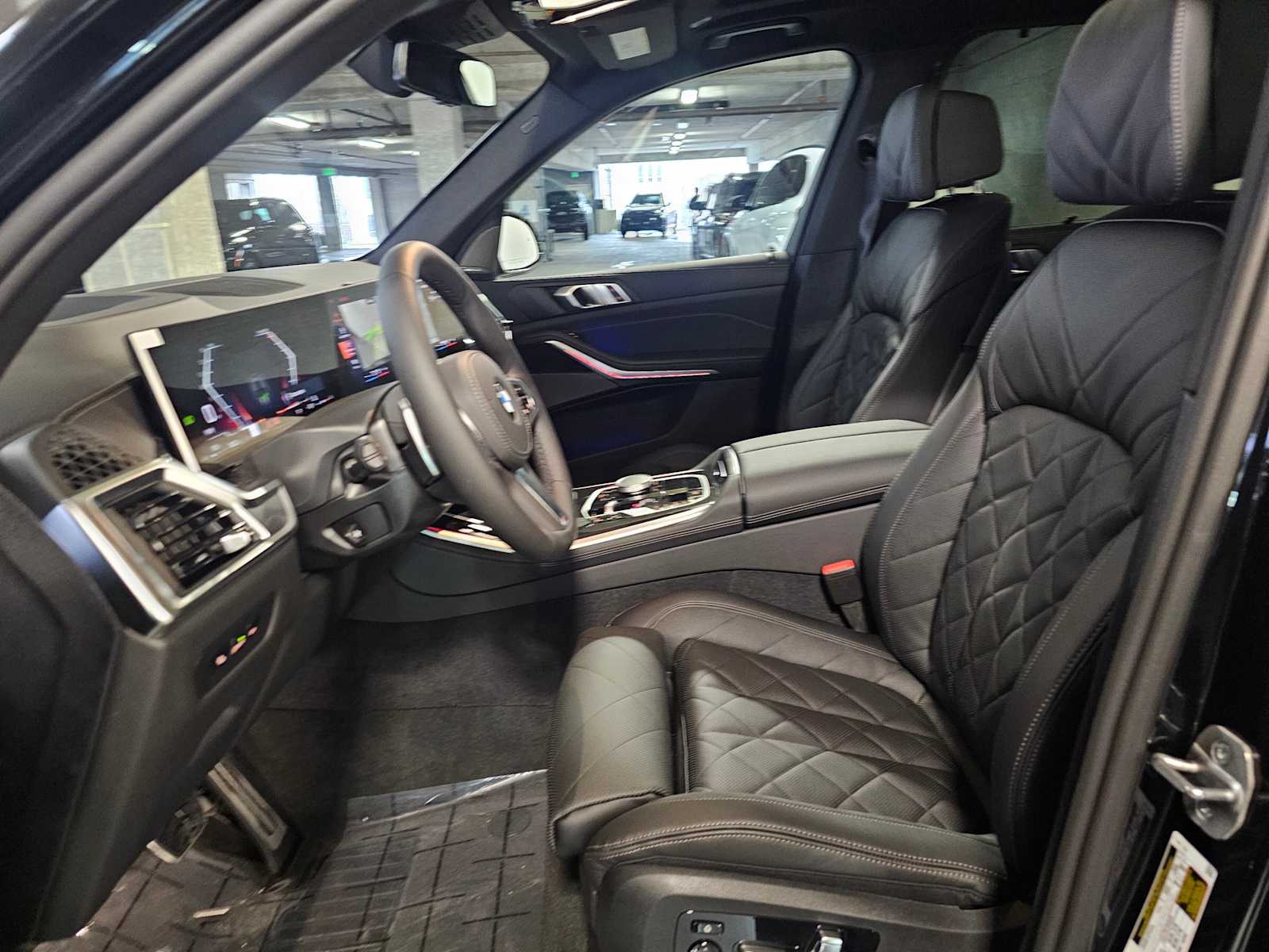 Thumbnail: 2026 BMW X5 - 32
