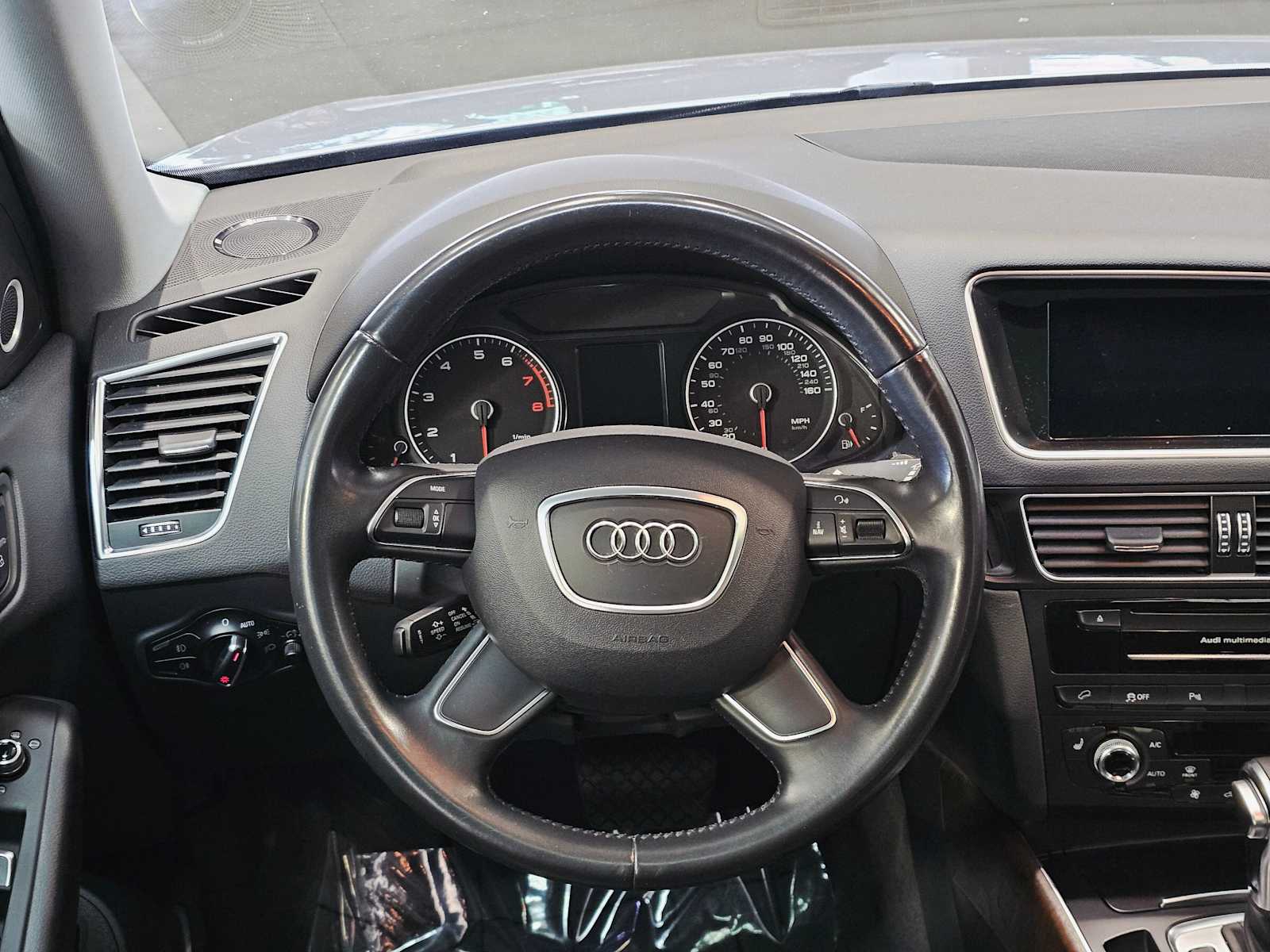 Thumbnail: 2016 Audi Q5 - 11