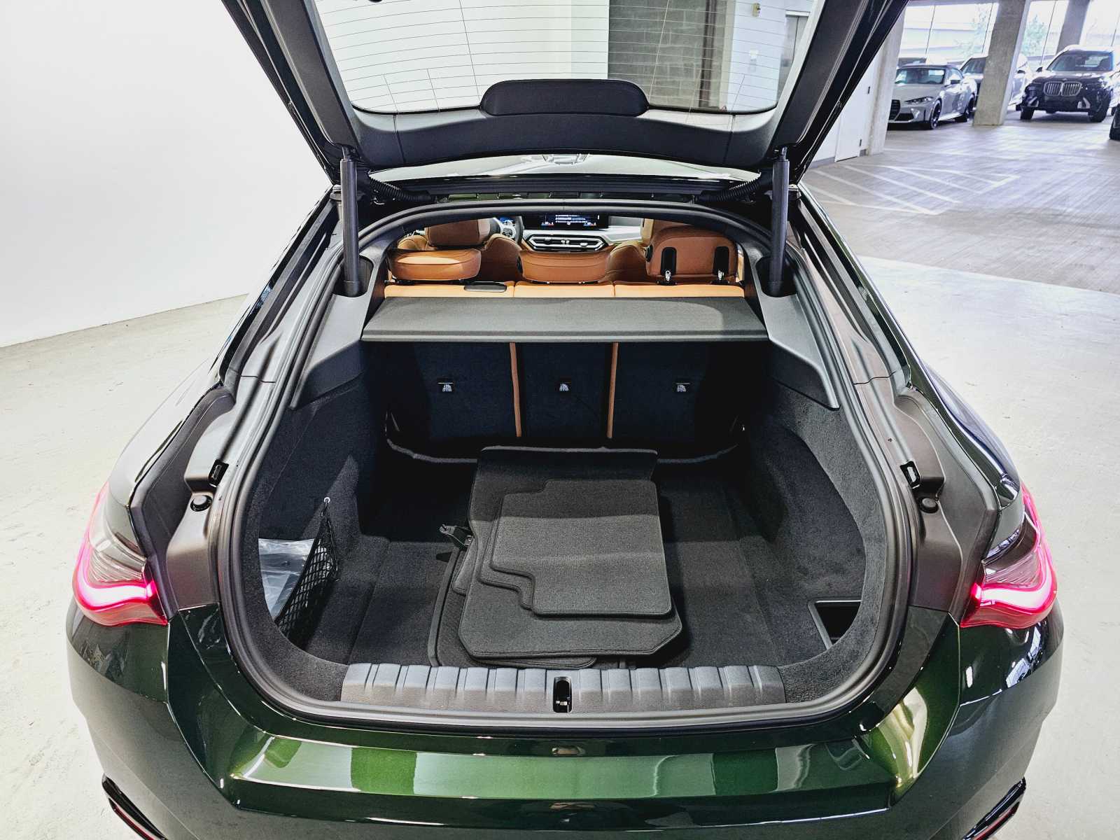 Thumbnail: 2024 BMW 4 Series - 36