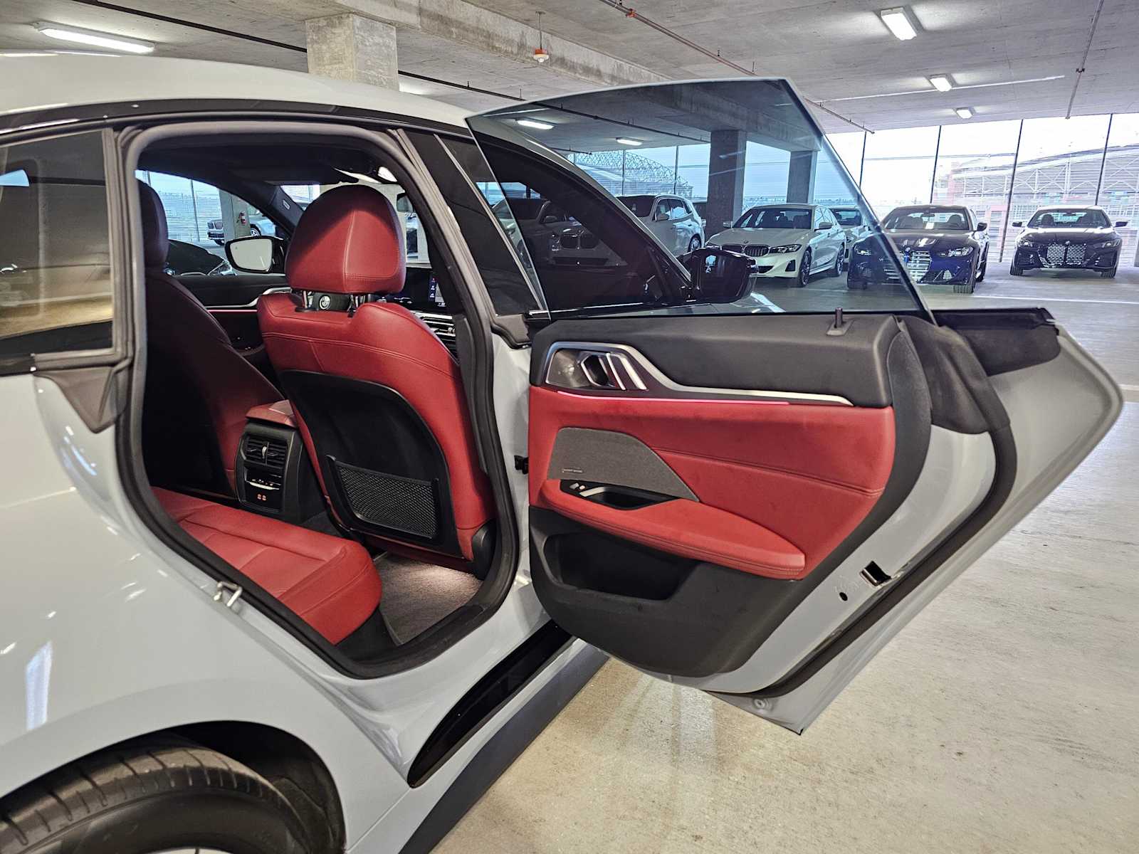 Thumbnail: 2023 BMW i4 - 36