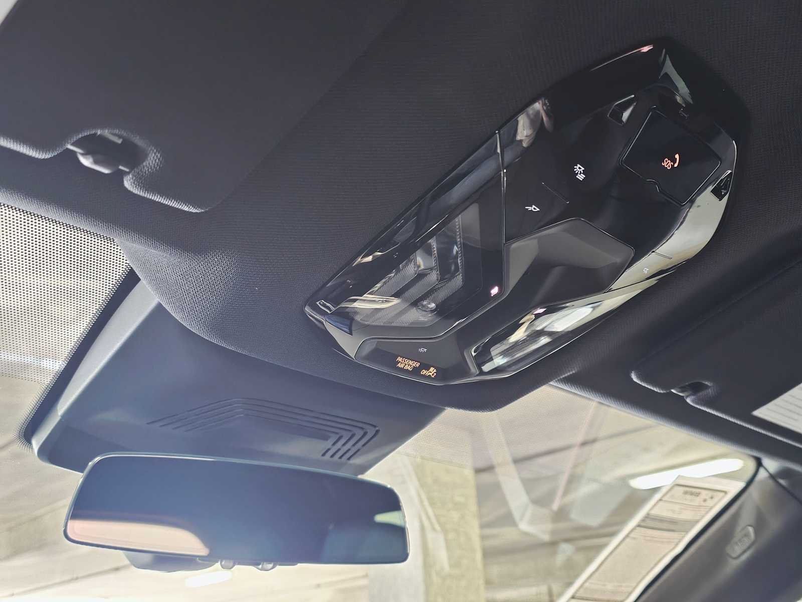 Thumbnail: 2026 BMW iX - 21