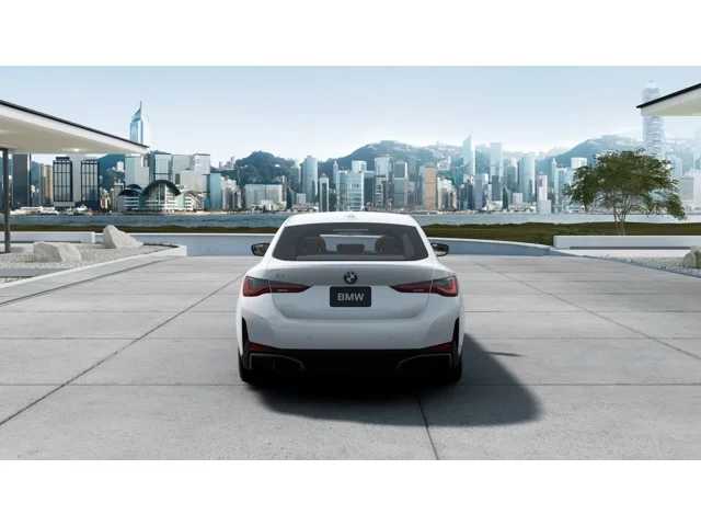 Thumbnail: 2026 BMW i4 - 5