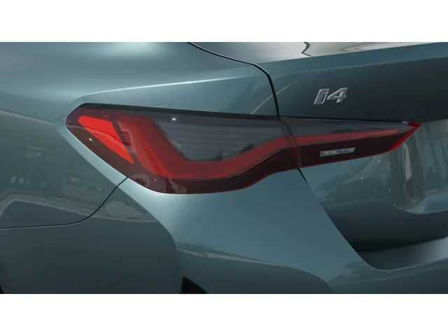 Thumbnail: 2026 BMW i4 - 8
