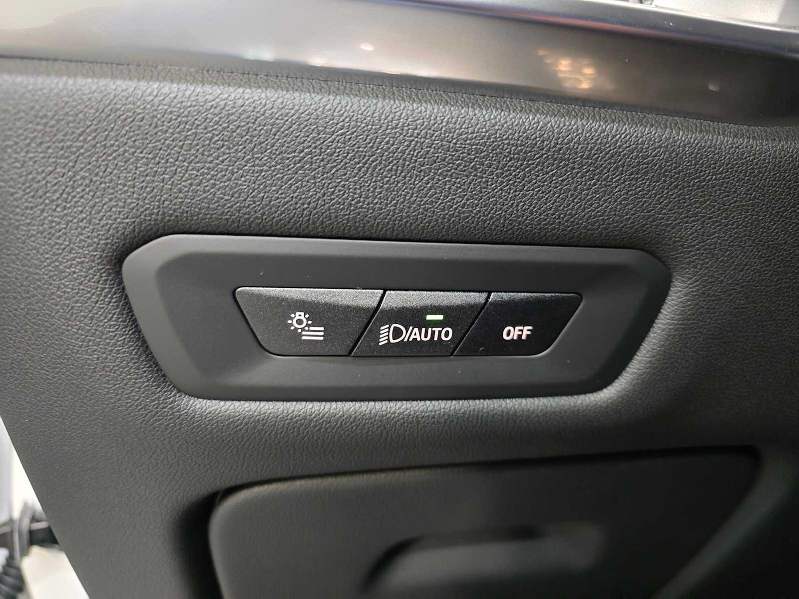 Thumbnail: 2026 BMW X5 - 19