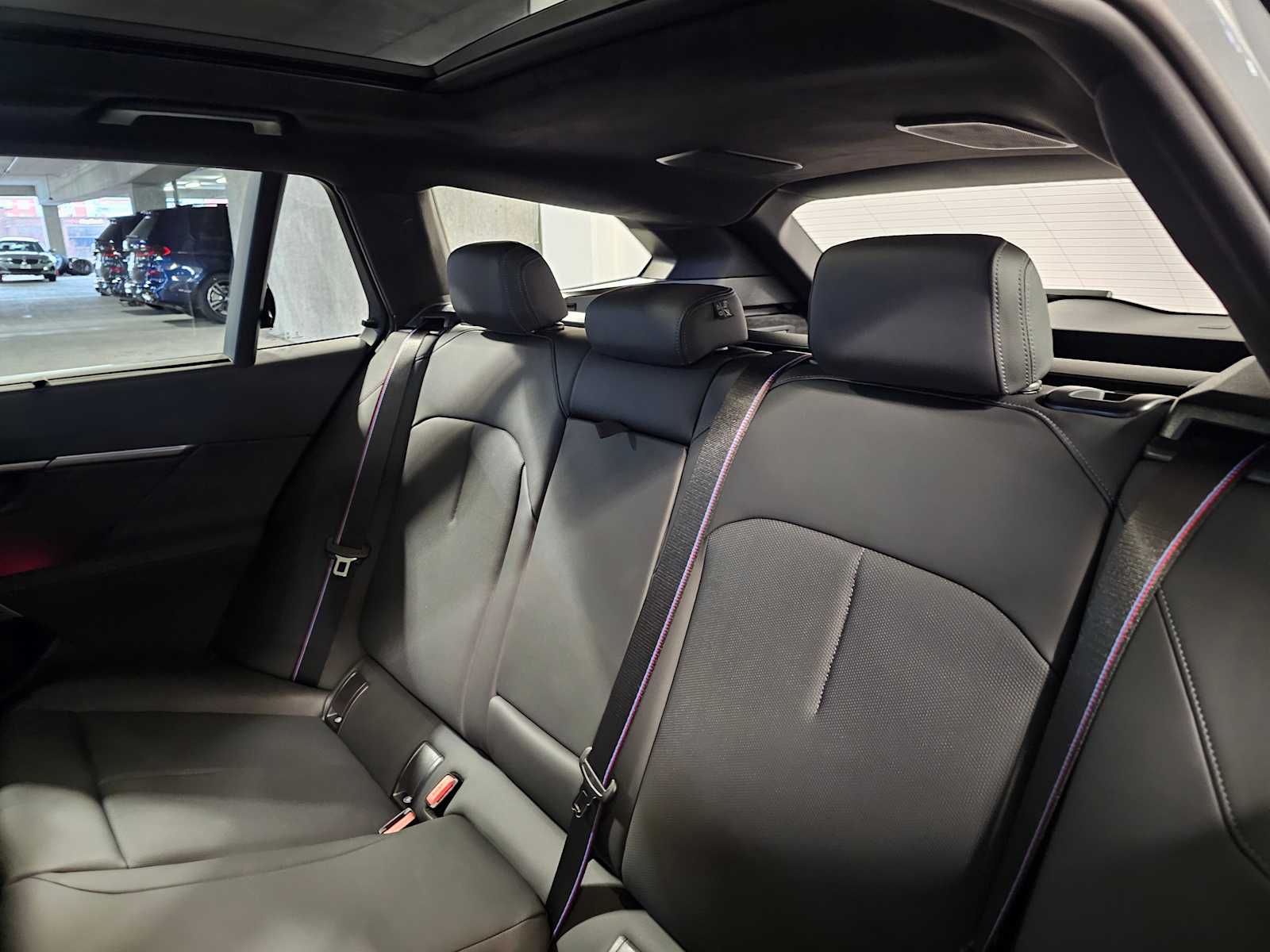 Thumbnail: 2026 BMW M5 - 35