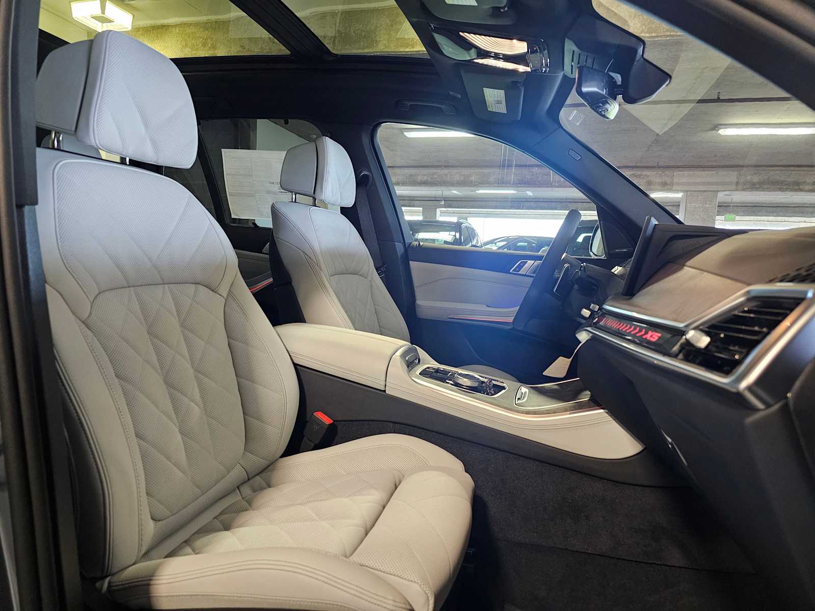 Thumbnail: 2026 BMW X5 - 40