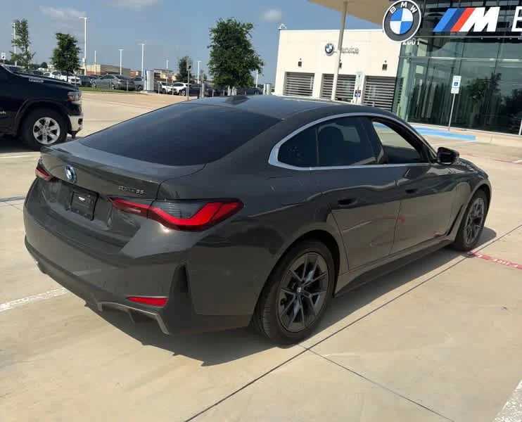 Thumbnail: 2023 BMW i4 - 2