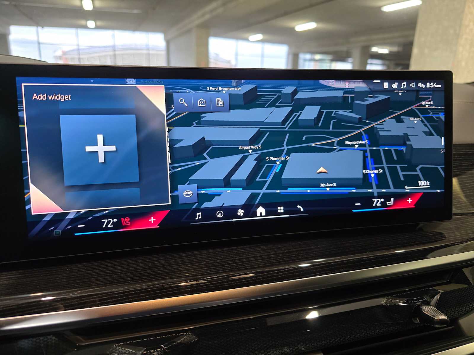 Thumbnail: 2026 BMW X7 - 13