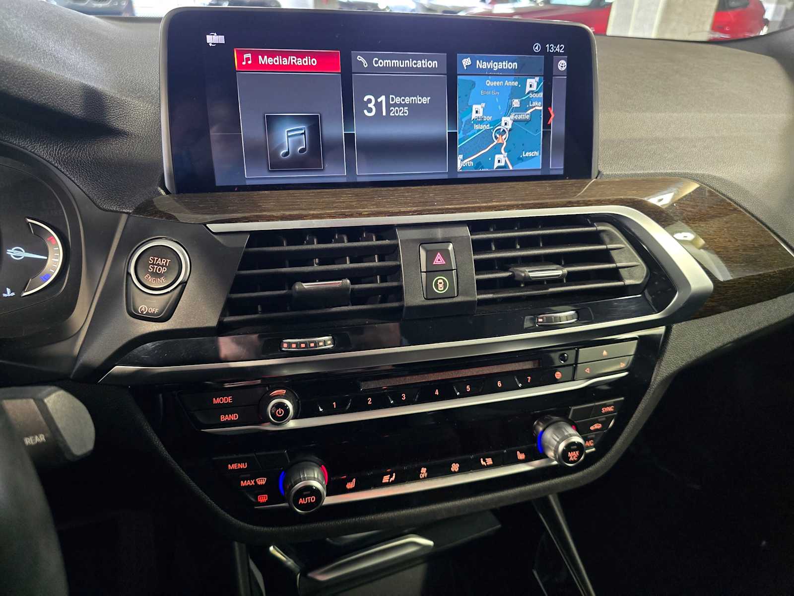 Thumbnail: 2019 BMW X3 - 13