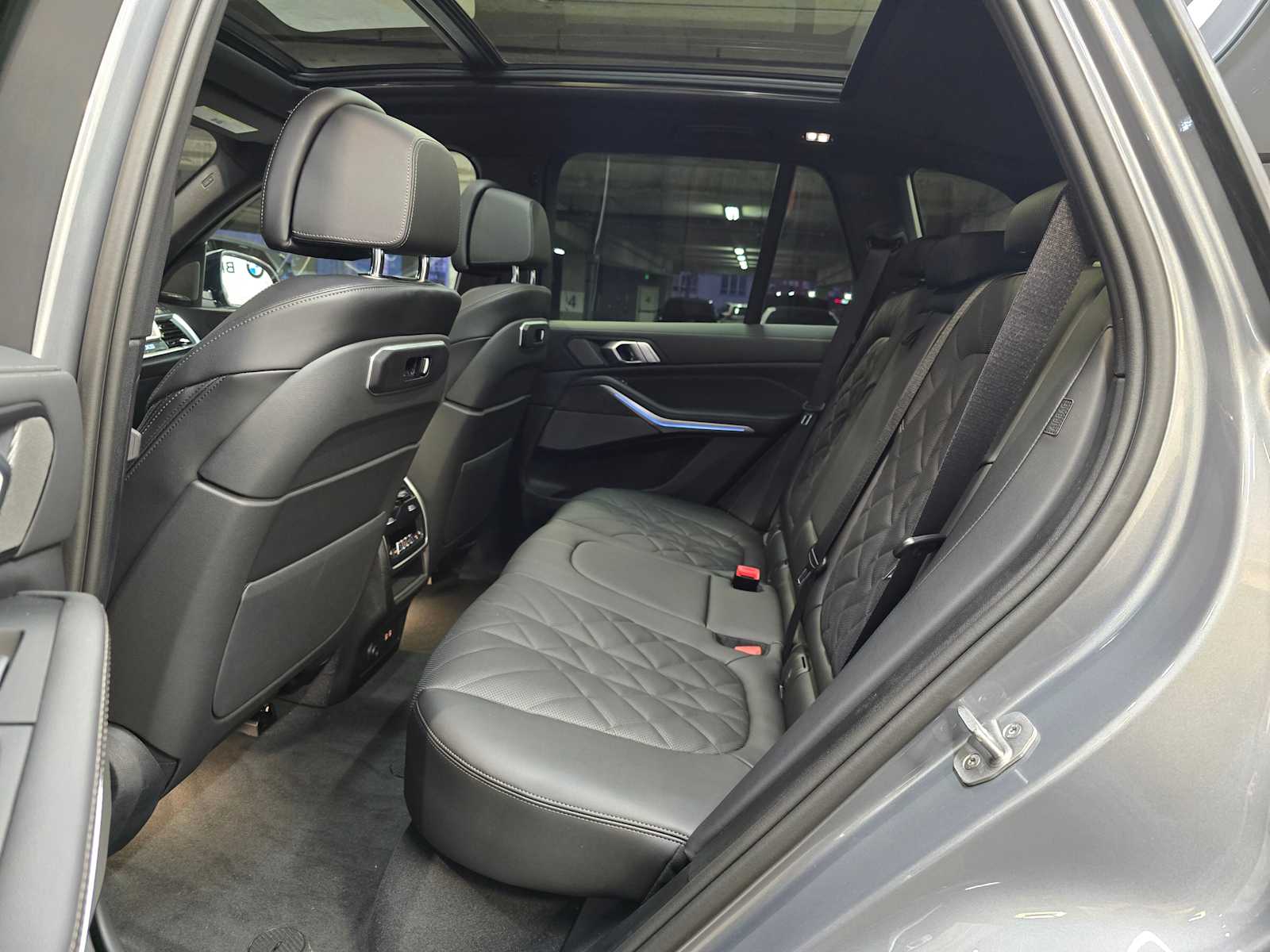 Thumbnail: 2026 BMW X5 - 28