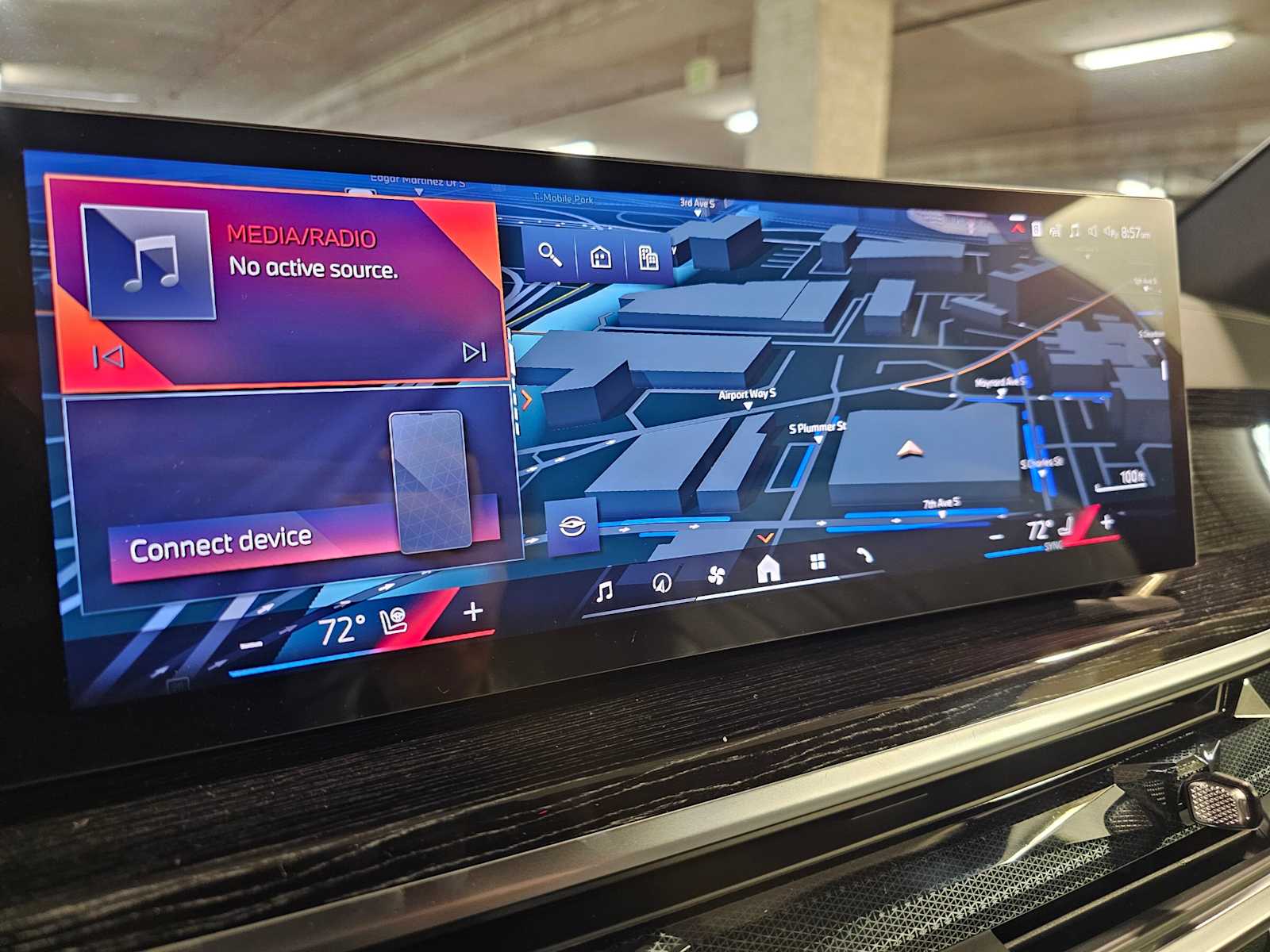 Thumbnail: 2026 BMW X5 - 12