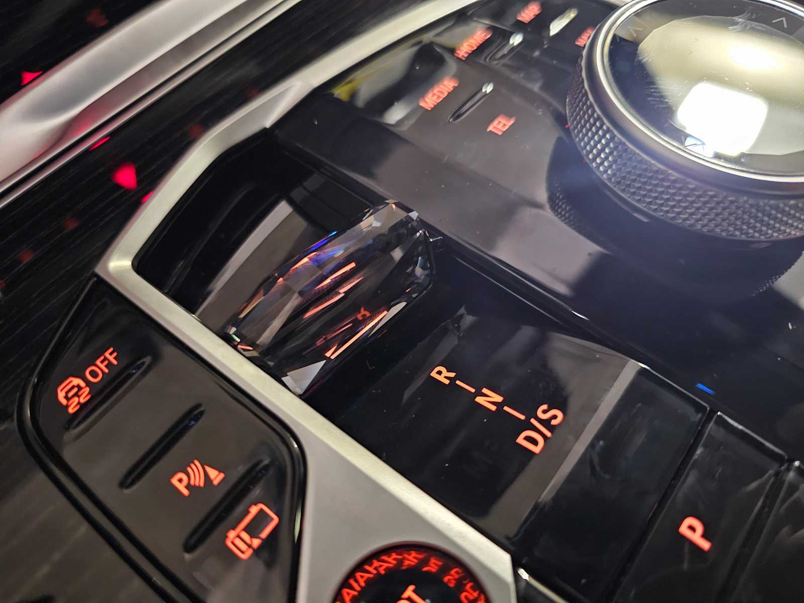 Thumbnail: 2026 BMW X5 - 27