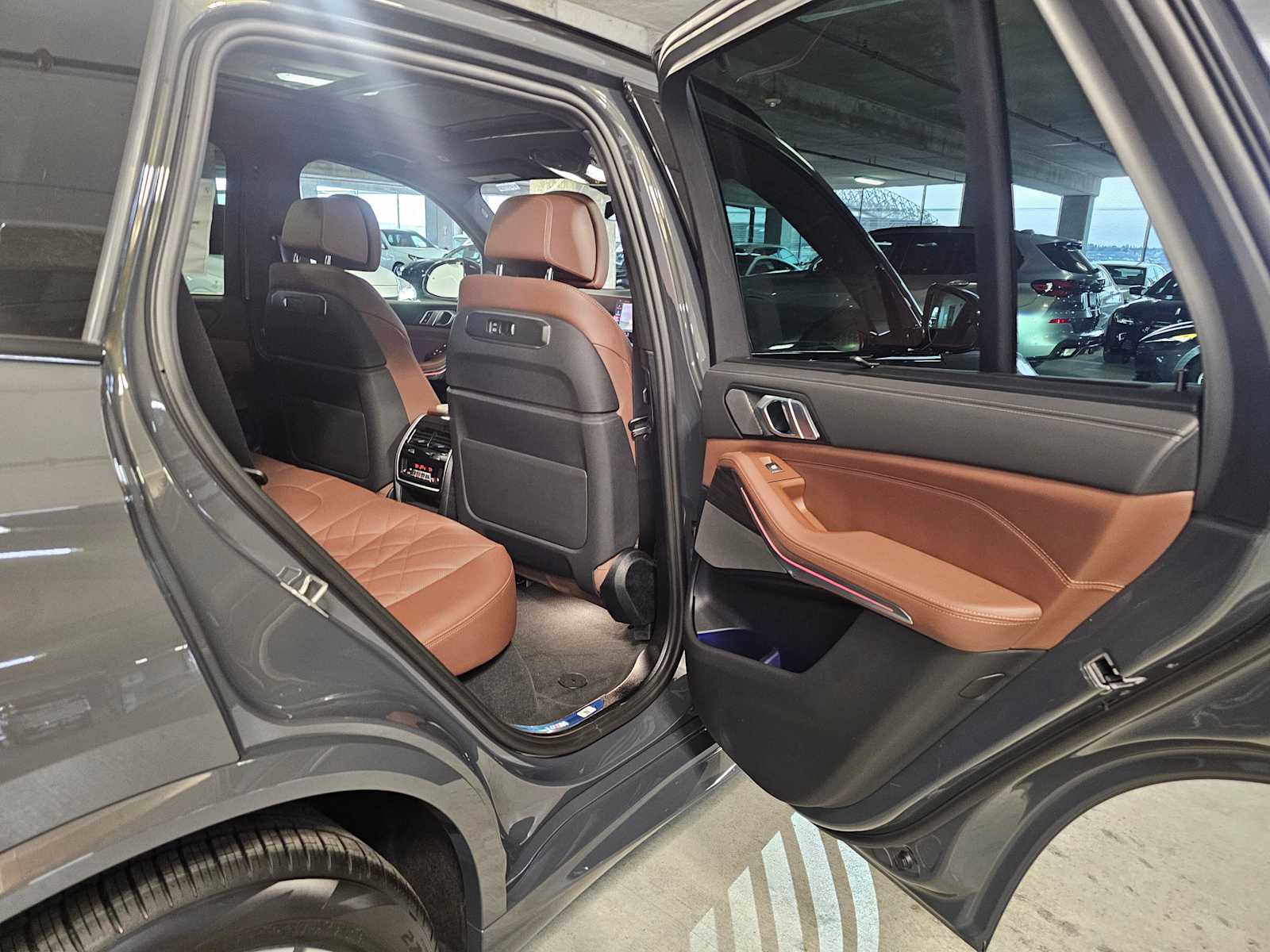 Thumbnail: 2026 BMW X5 - 38