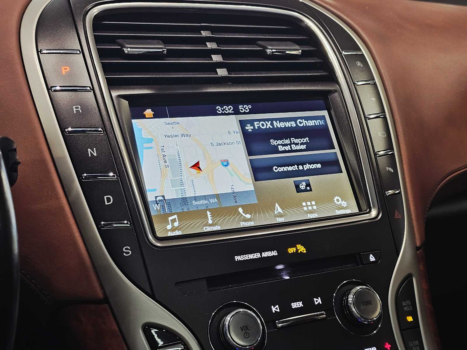 Thumbnail: 2019 Lincoln Nautilus - 16