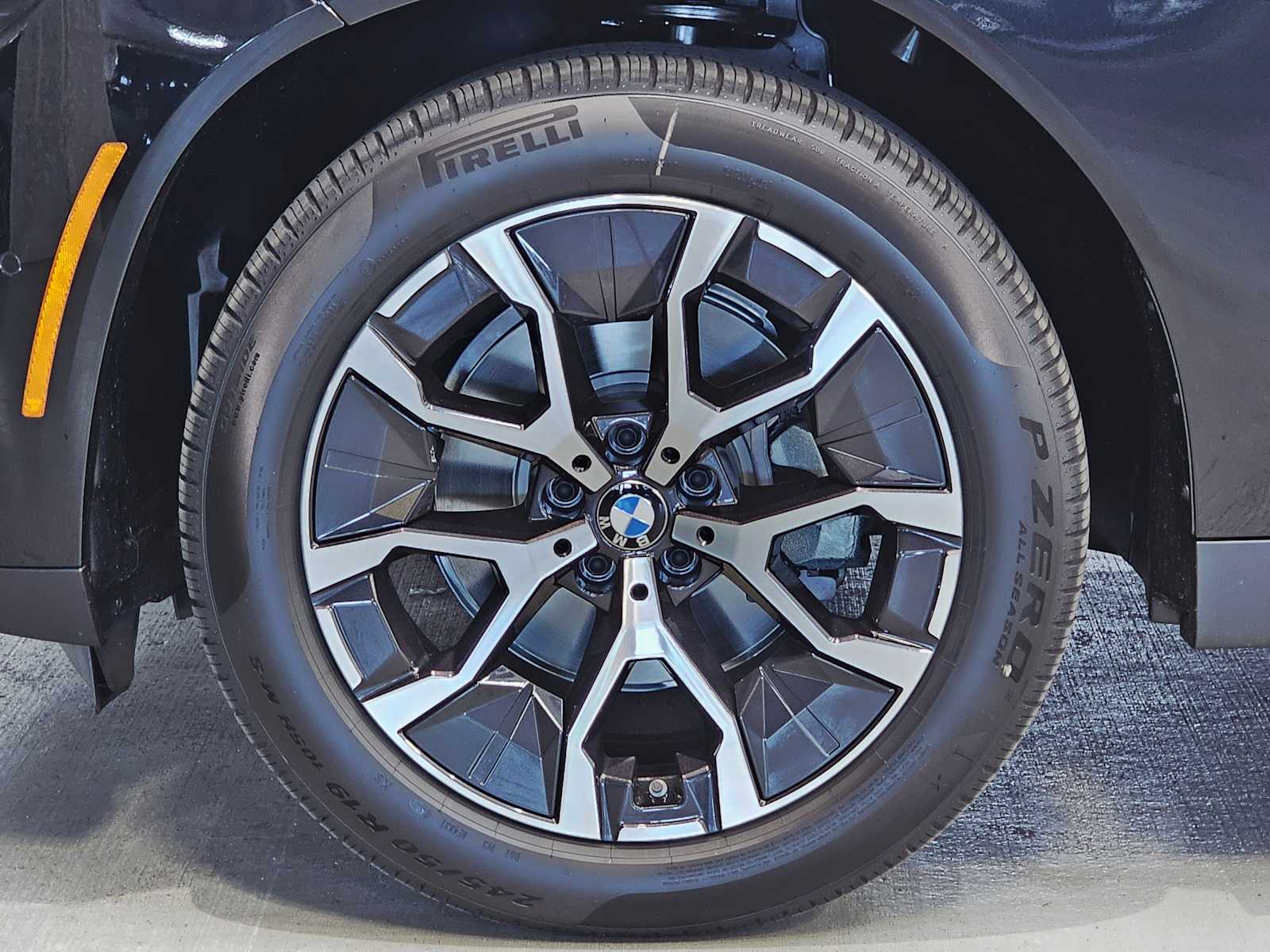 Thumbnail: 2026 BMW X3 - 8