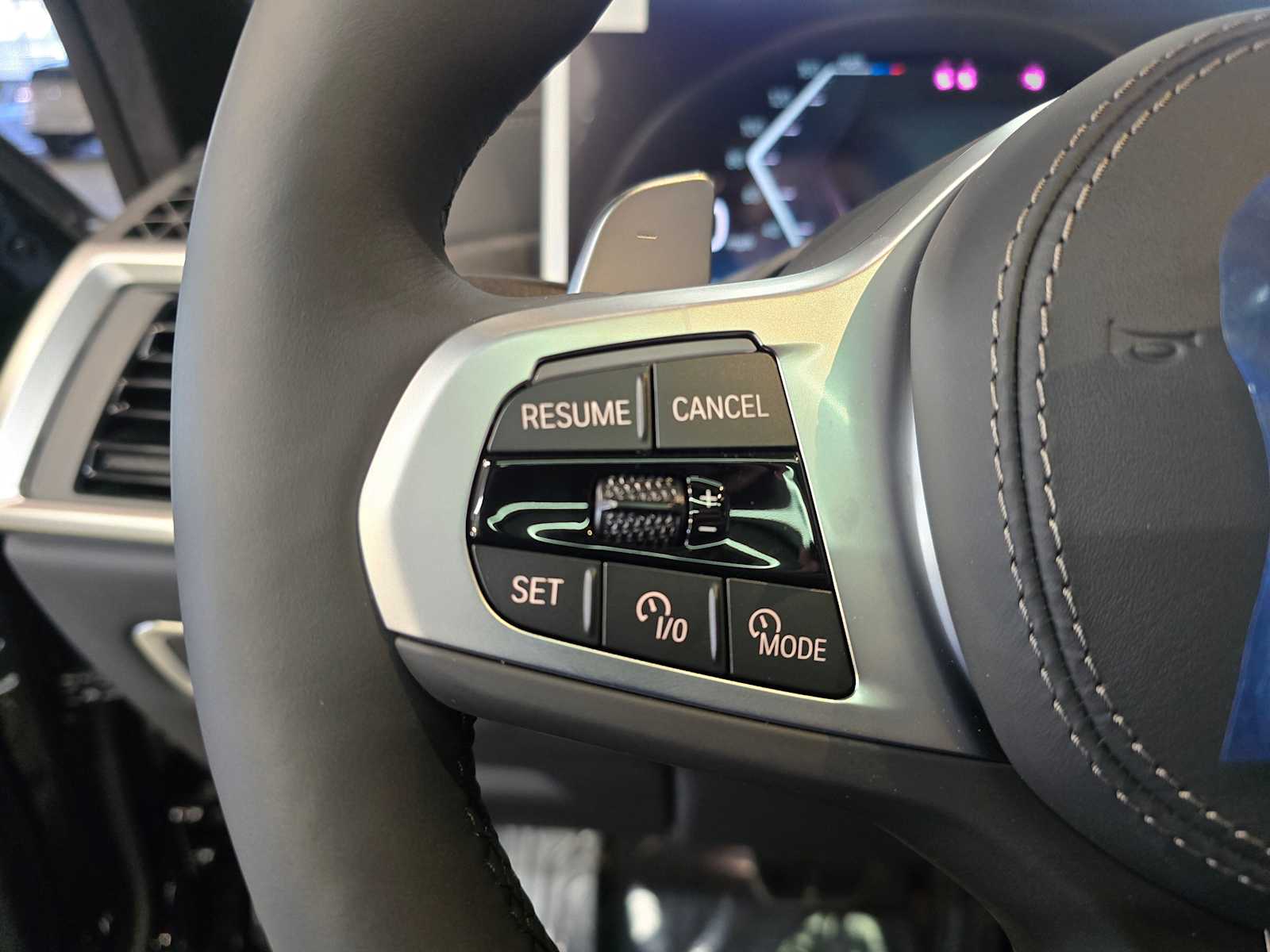 Thumbnail: 2026 BMW X7 - 19