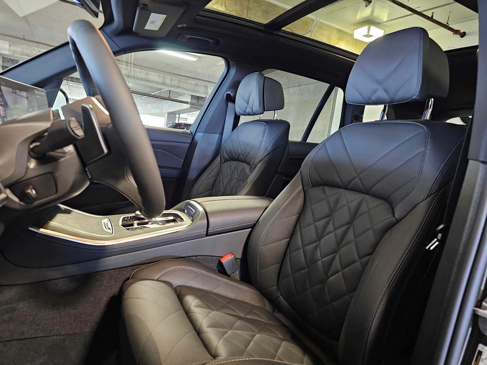 Thumbnail: 2026 BMW X5 - 26