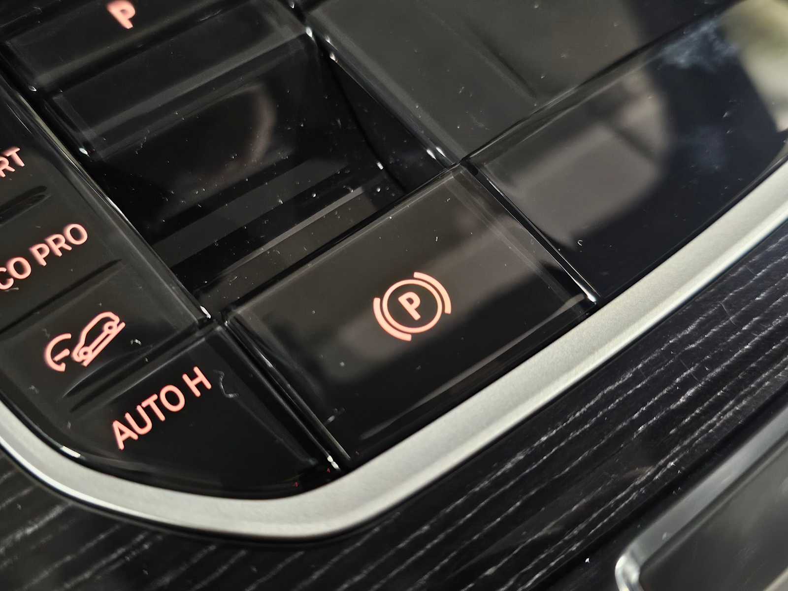 Thumbnail: 2026 BMW X5 - 21