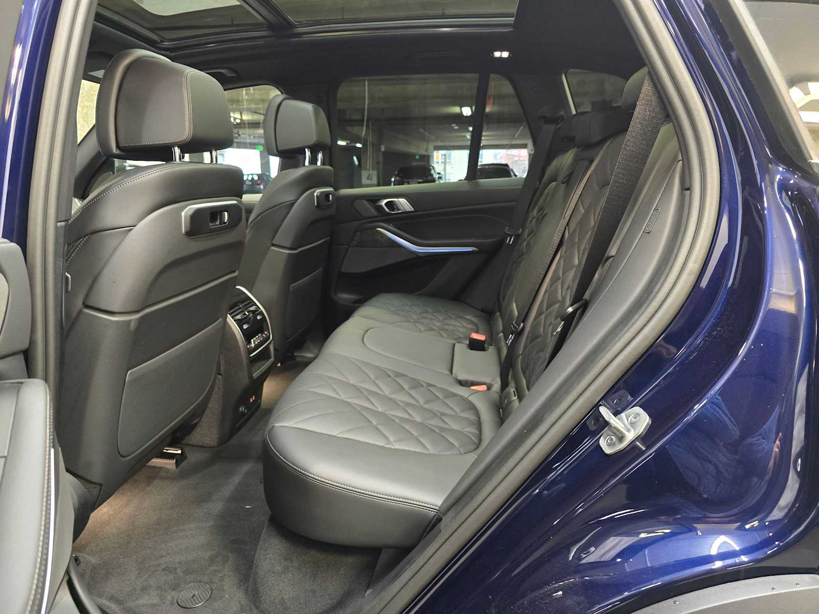 Thumbnail: 2026 BMW X5 - 27