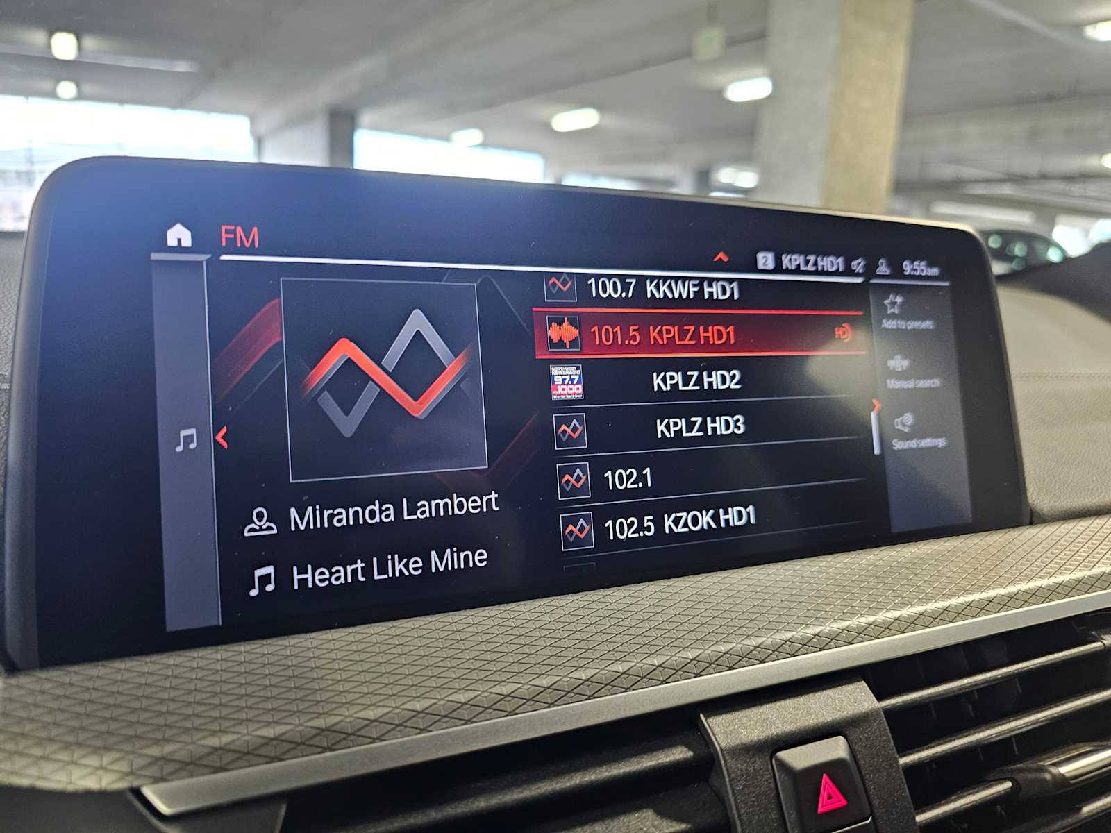 Thumbnail: 2021 BMW X4 - 15