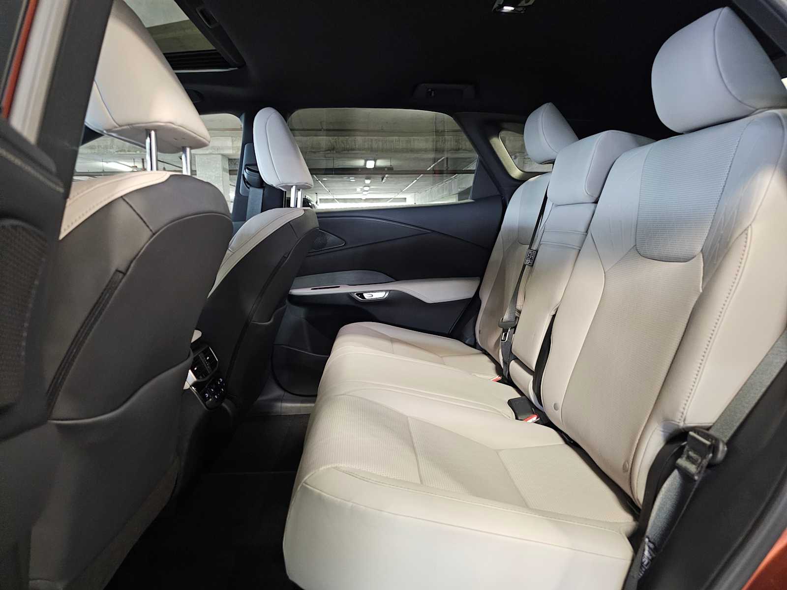 Thumbnail: 2023 Lexus RX - 30