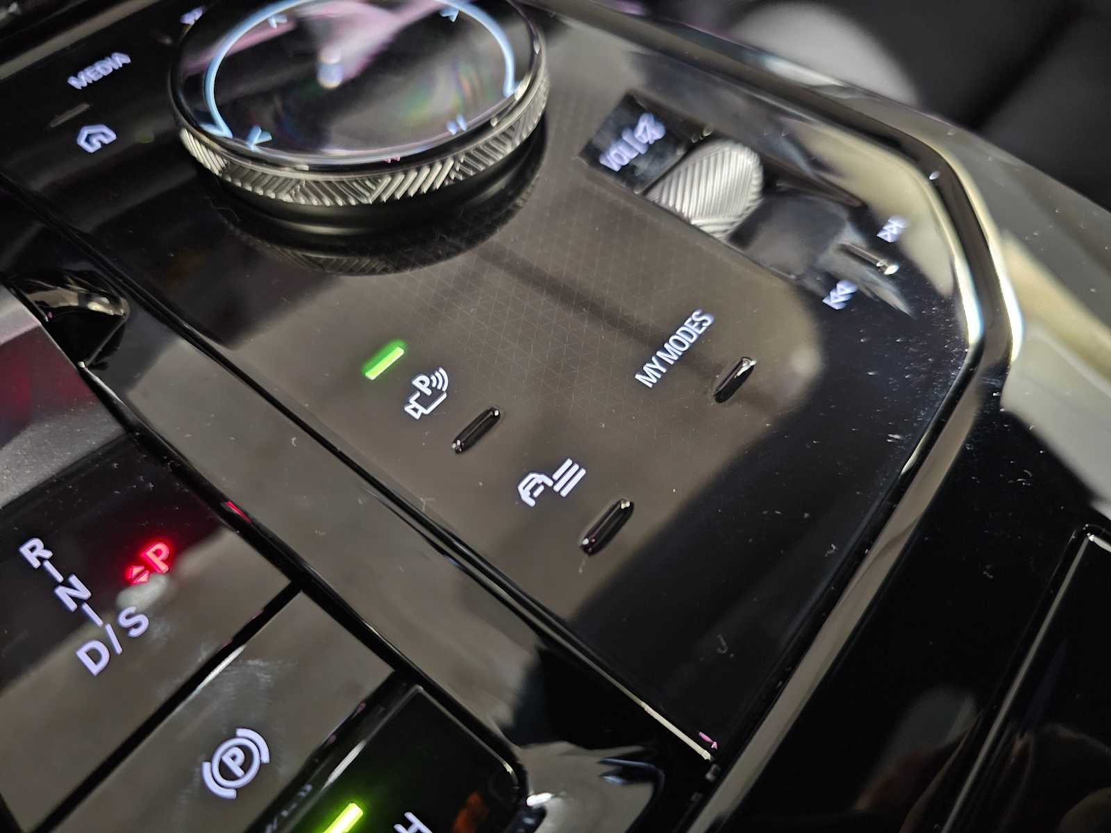 Thumbnail: 2026 BMW 5 Series - 22