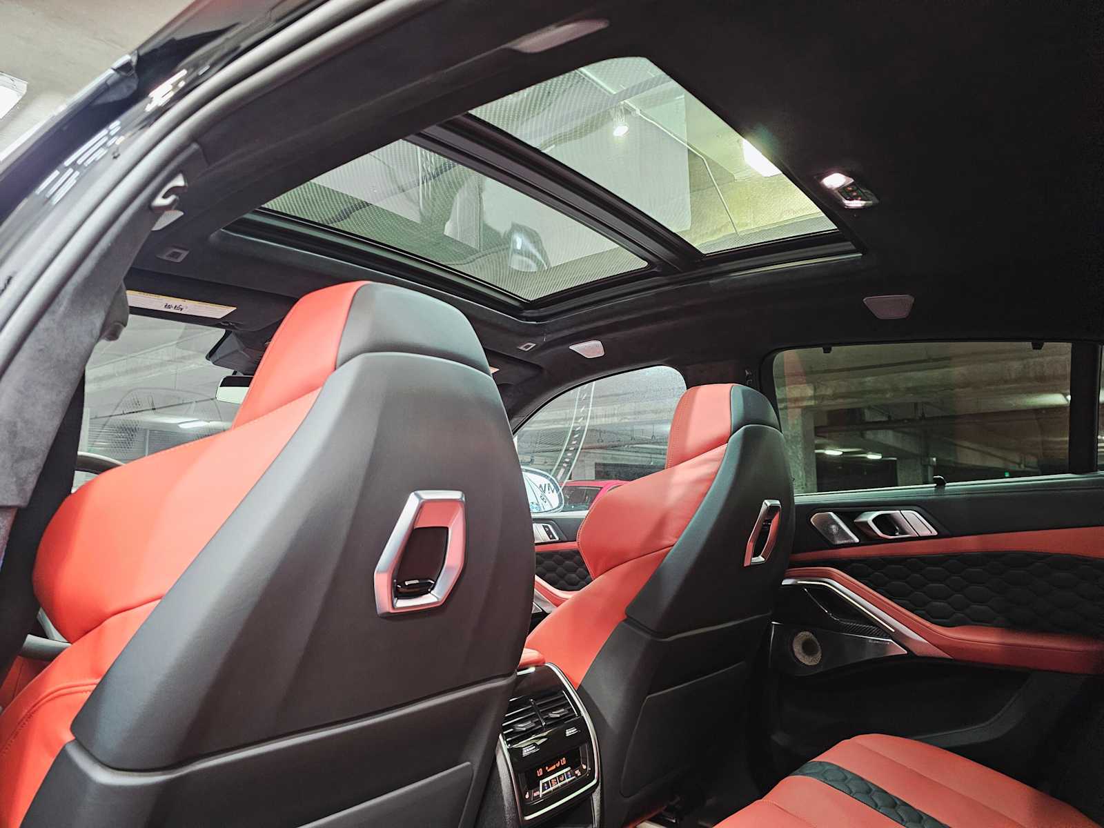 Thumbnail: 2026 BMW X6 - 26