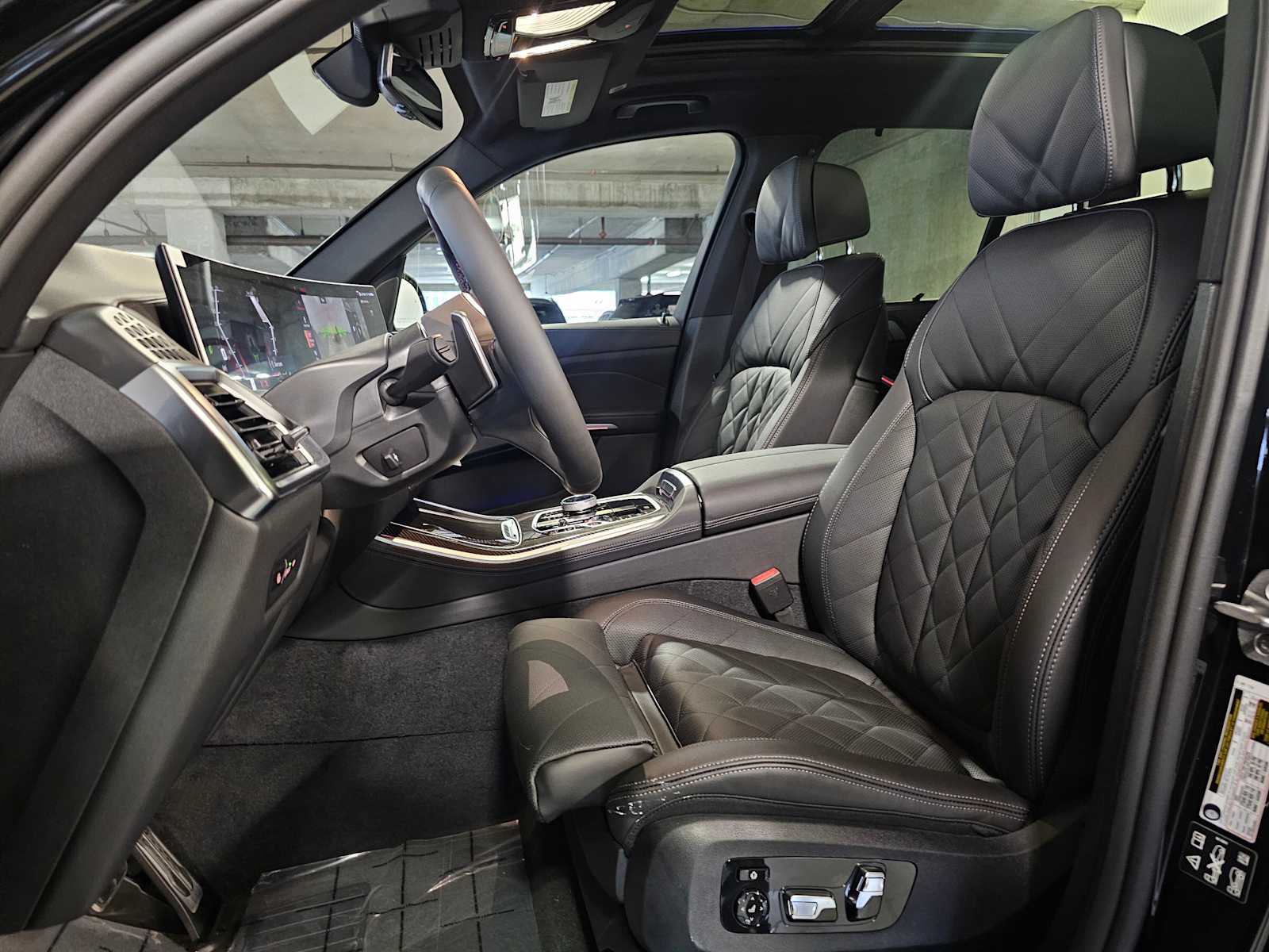 Thumbnail: 2026 BMW X5 - 32