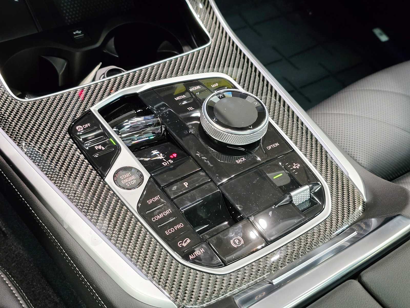 Thumbnail: 2026 BMW X5 - 16