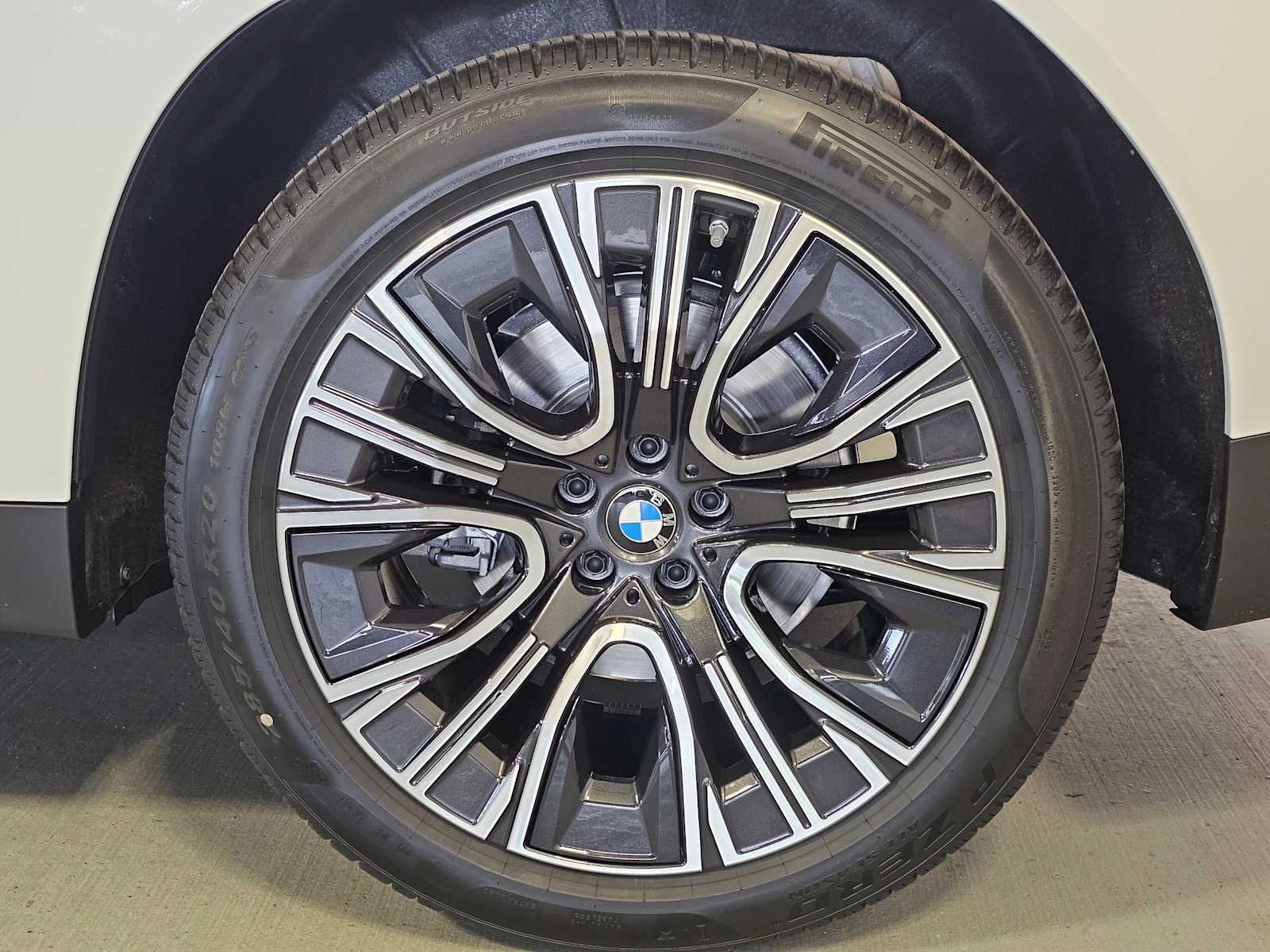 Thumbnail: 2026 BMW X3 - 8