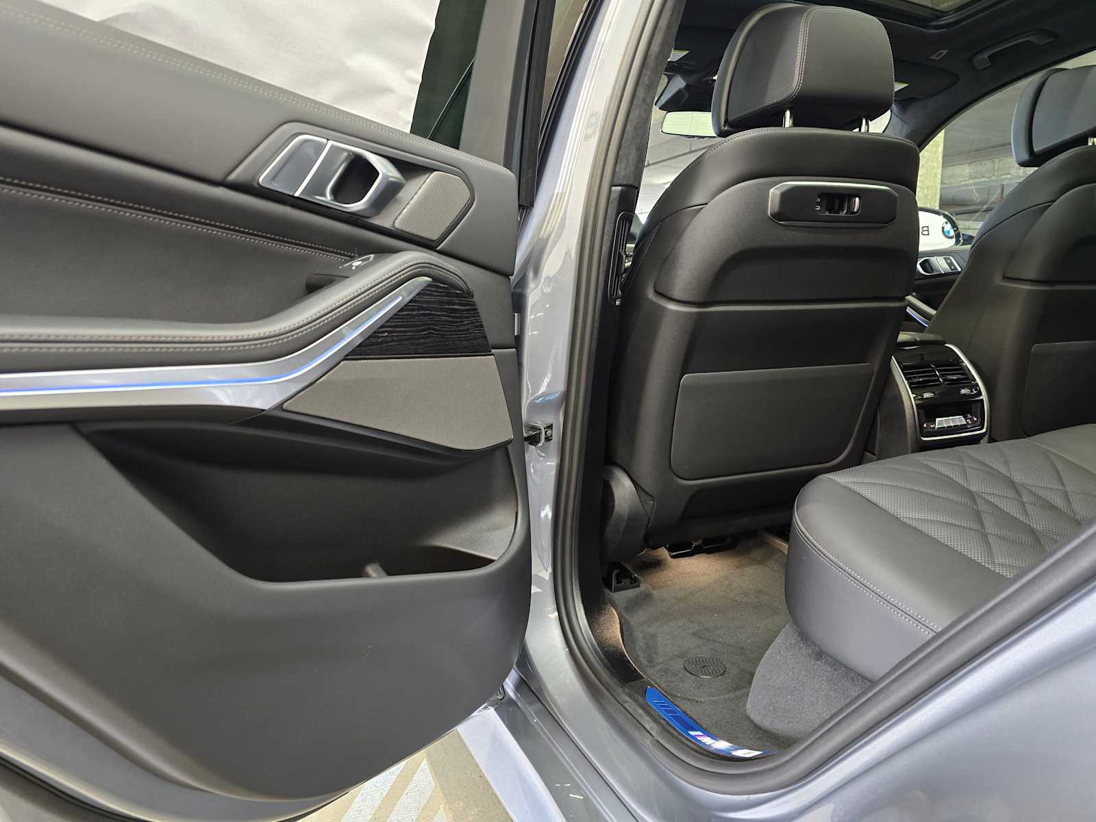 Thumbnail: 2026 BMW X5 - 27