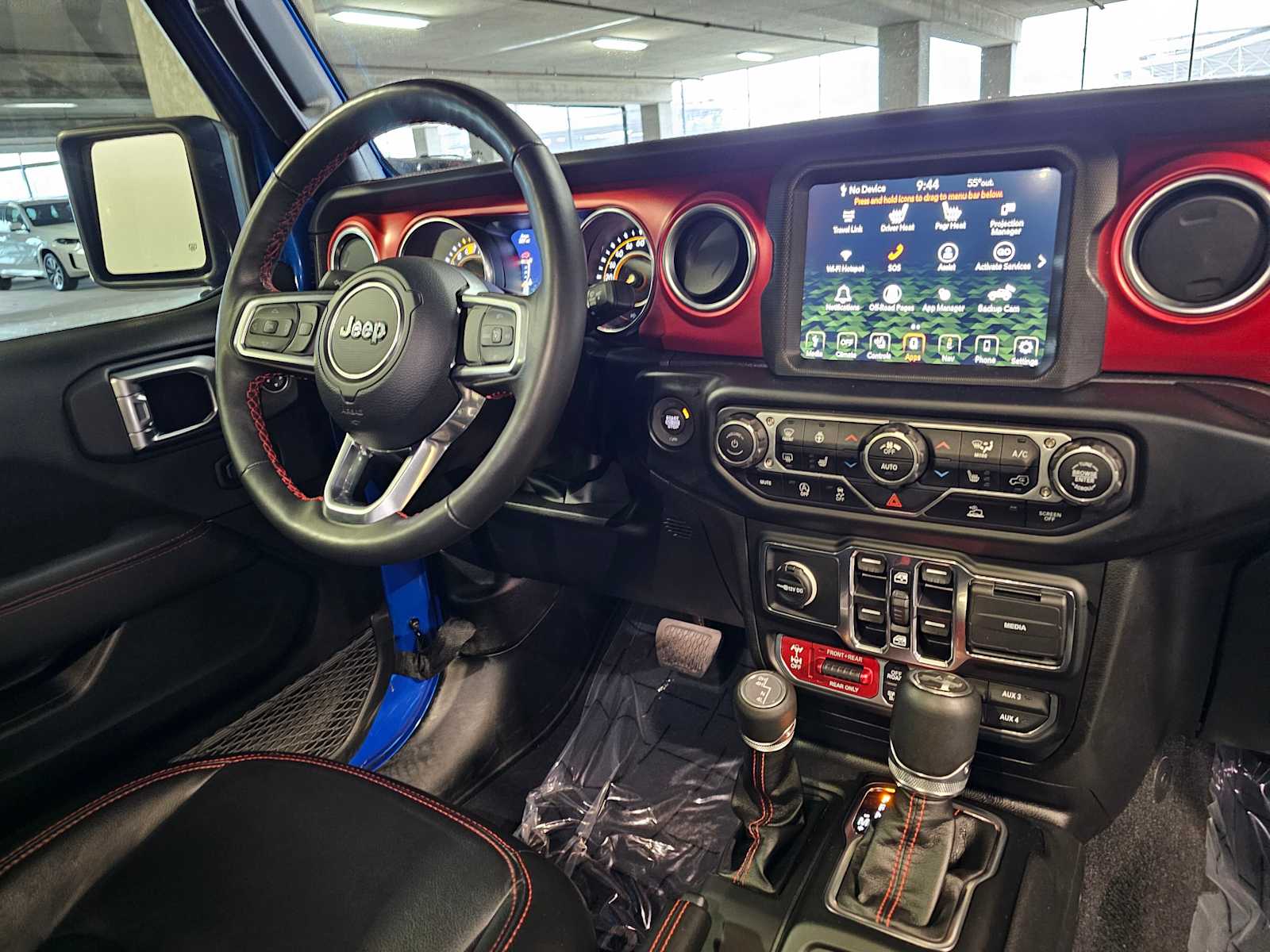 Thumbnail: 2023 Jeep Wrangler - 38