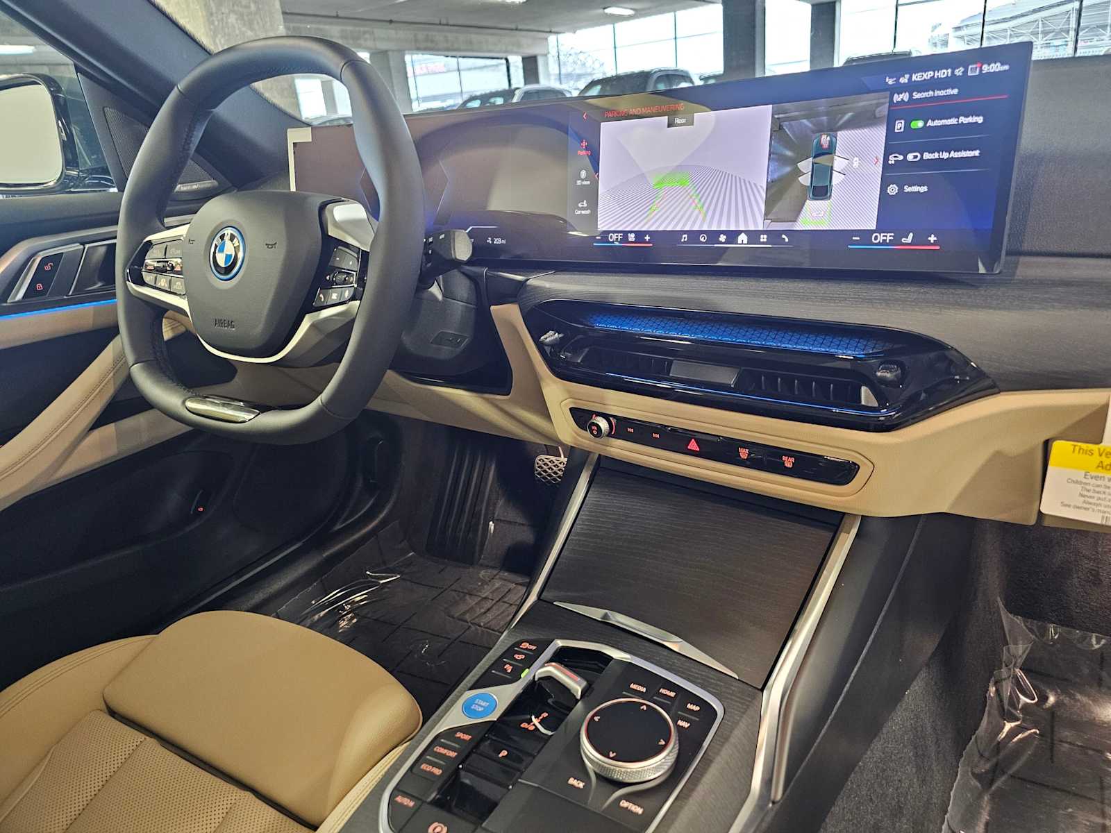 Thumbnail: 2026 BMW i4 - 39