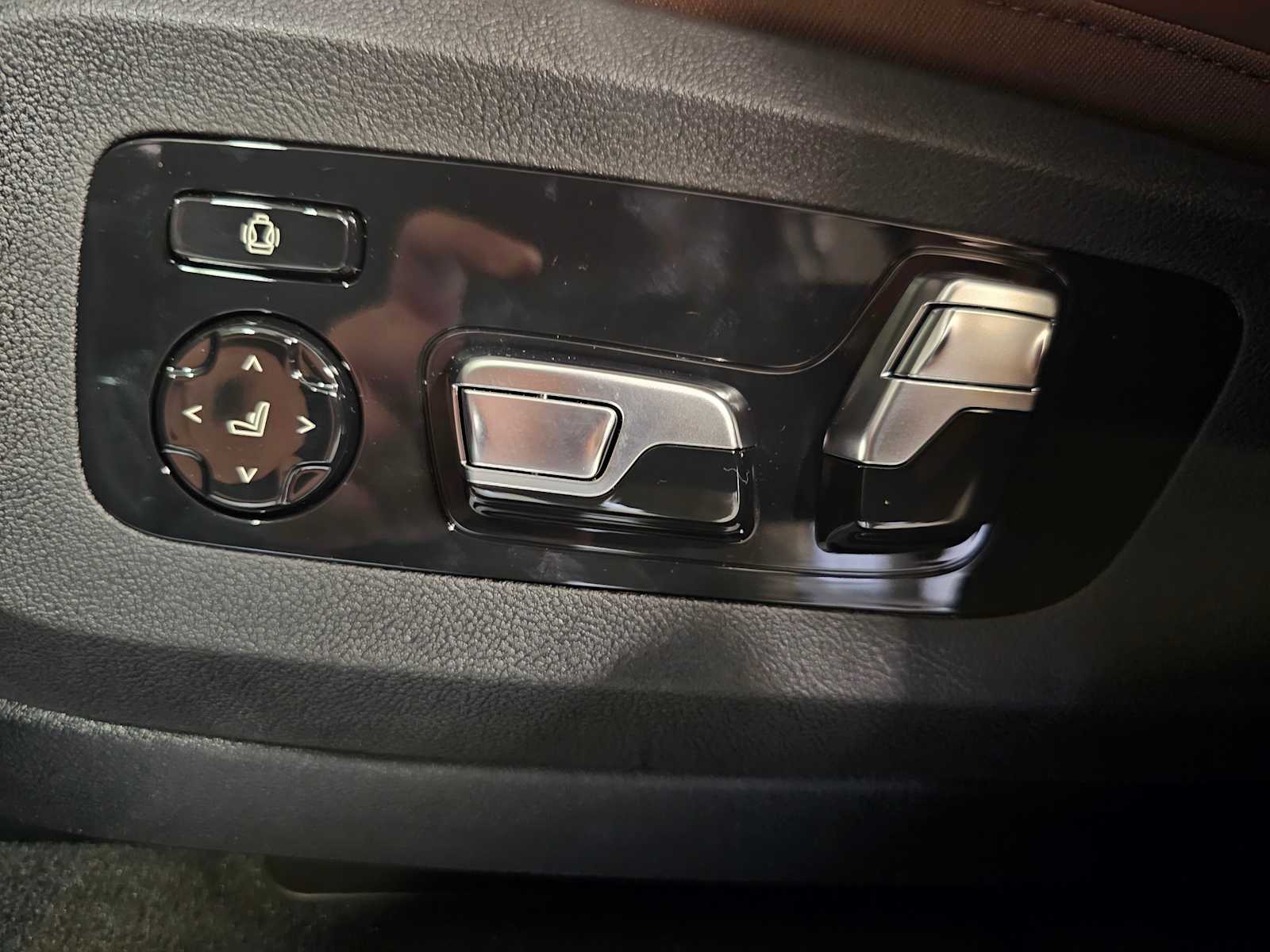 Thumbnail: 2026 BMW X5 - 29