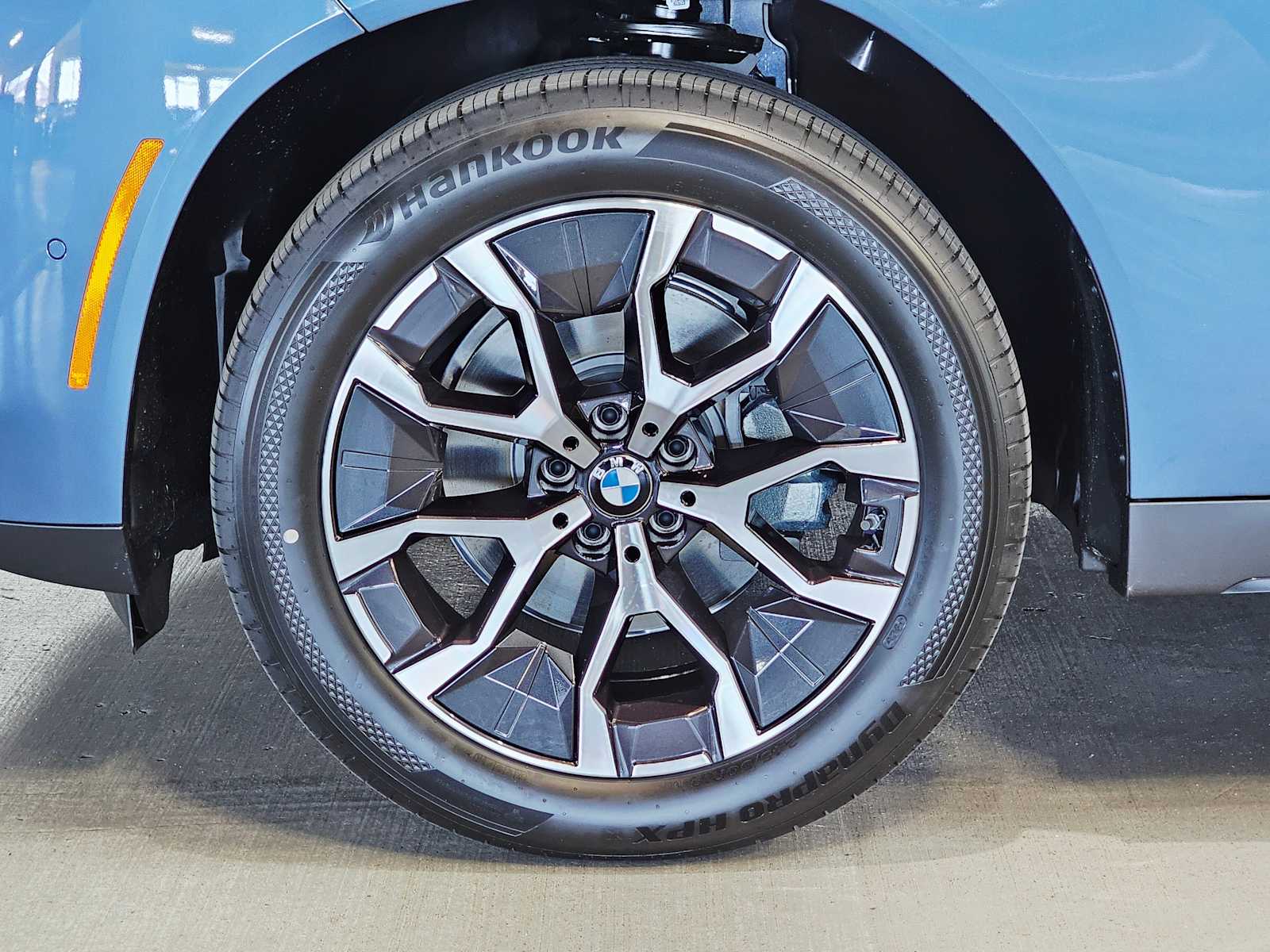 Thumbnail: 2026 BMW X3 - 8