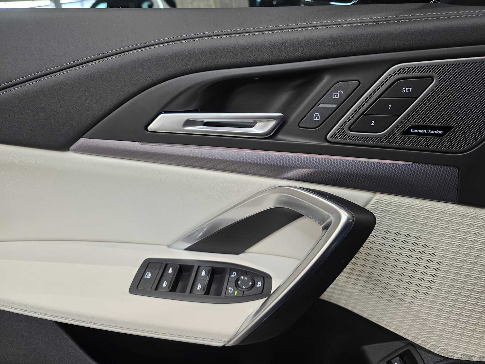 Thumbnail: 2026 BMW X1 - 20