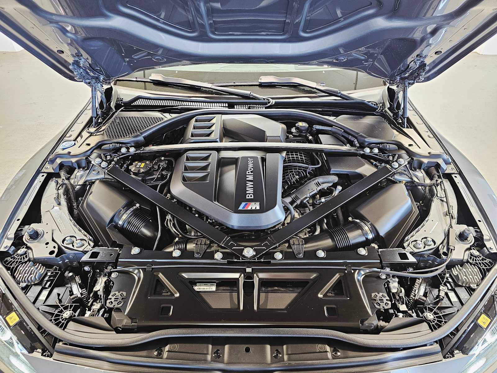 Thumbnail: 2022 BMW M4 - 9