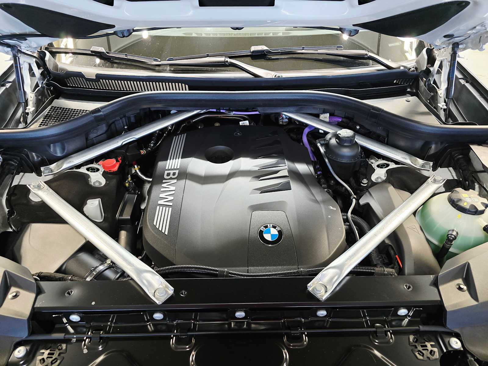 Thumbnail: 2026 BMW X7 - 9