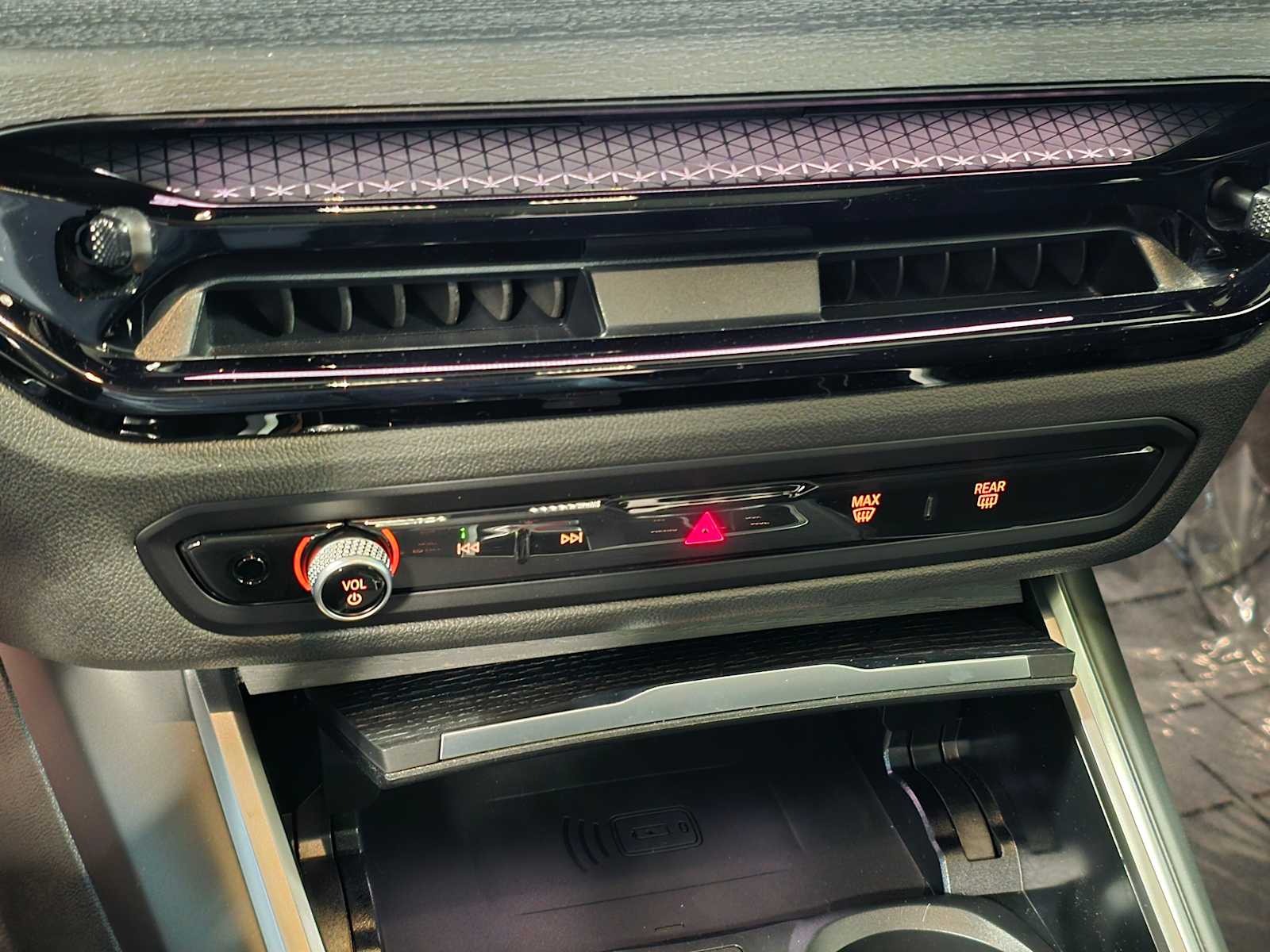 Thumbnail: 2026 BMW 2 Series - 16